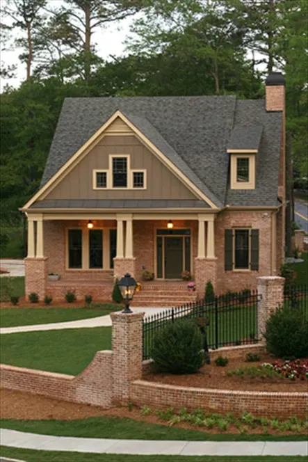 ExteriorPhoto for House Plan #123223
