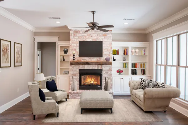 InteriorPhoto for House Plan #303732