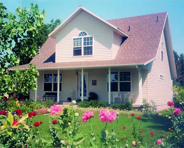 ExteriorPhoto for House Plan #186742
