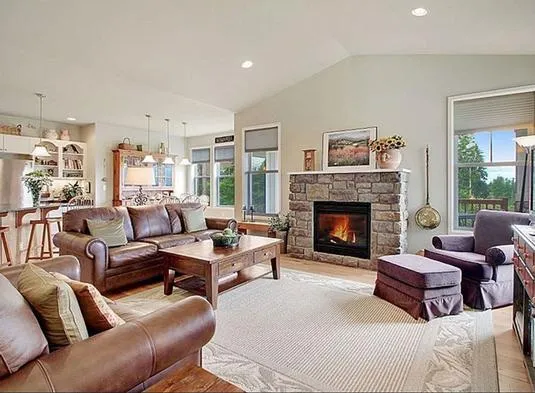 InteriorPhoto for House Plan #335271