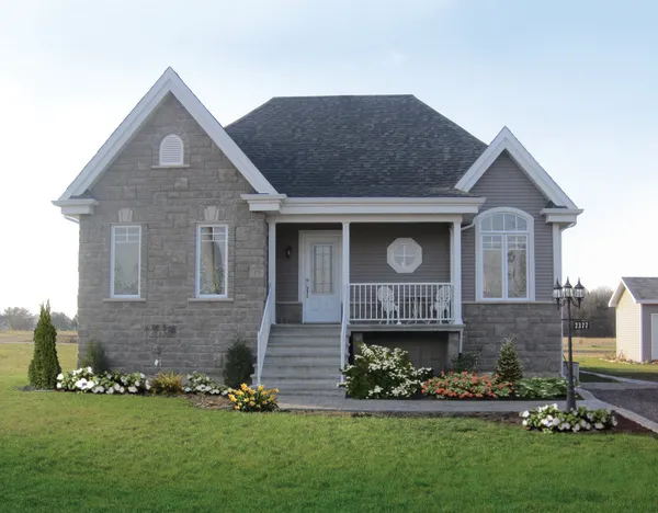ExteriorPhoto for House Plan #143612