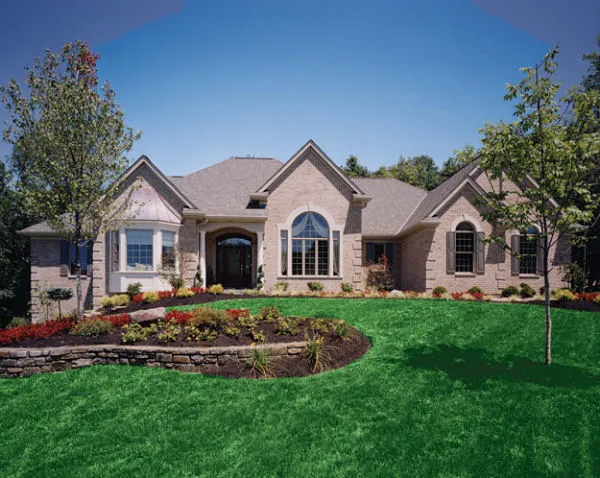 ExteriorPhoto for House Plan #537220