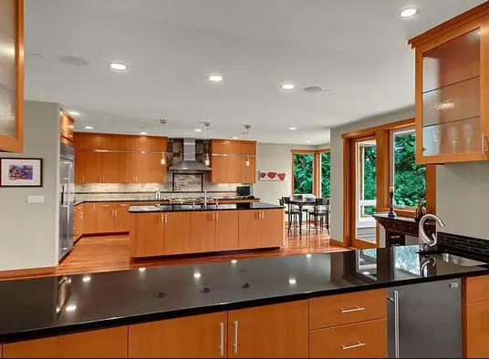 InteriorPhoto for House Plan #332014