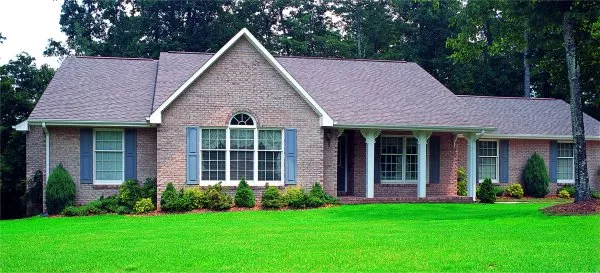 ExteriorPhoto for House Plan #180102