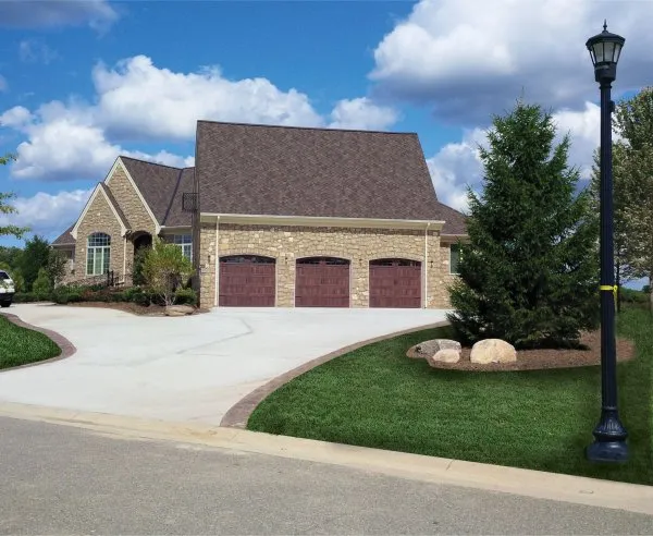 ExteriorPhoto for House Plan #152493