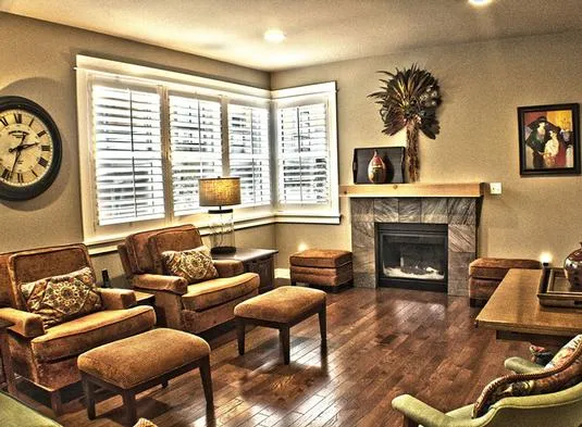 InteriorPhoto for House Plan #337982