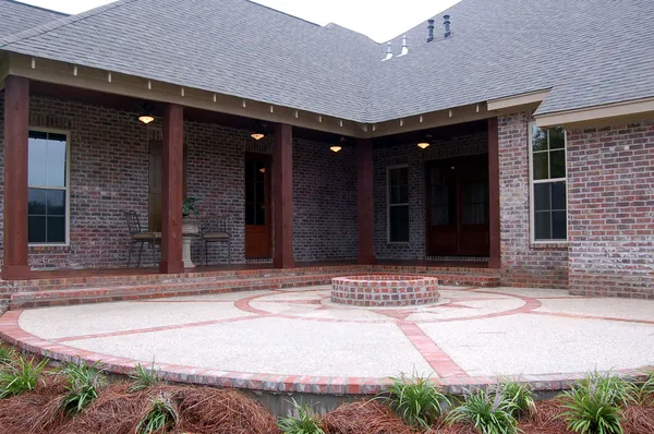 ExteriorPhoto for House Plan #301983