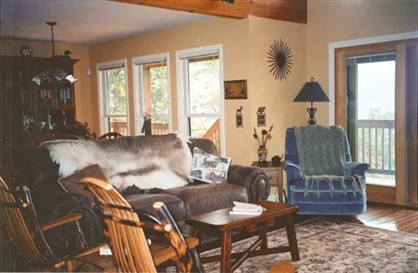 InteriorPhoto for House Plan #121281
