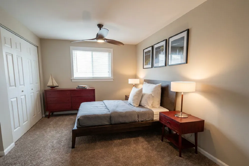 InteriorPhoto for House Plan #202045