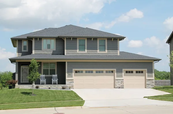 ExteriorPhoto for House Plan #152232