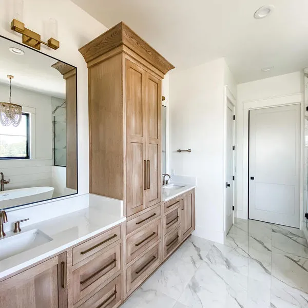 InteriorPhoto for House Plan #900042