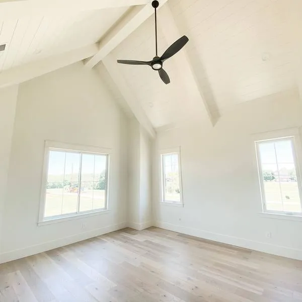 InteriorPhoto for House Plan #900042
