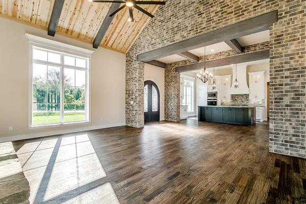 InteriorPhoto for House Plan #905672