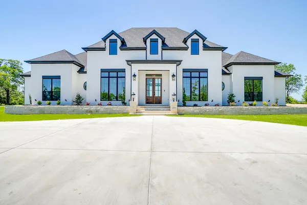 ExteriorPhoto for House Plan #900713