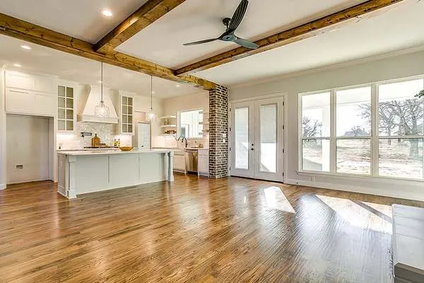 InteriorPhoto for House Plan #300932