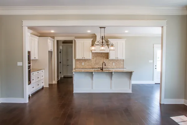 InteriorPhoto for House Plan #303022