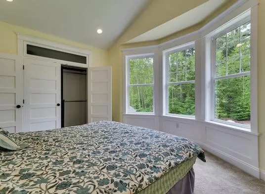 InteriorPhoto for House Plan #335182