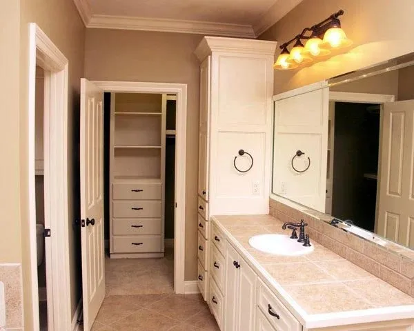 InteriorPhoto for House Plan #219672