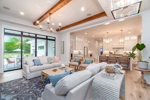 InteriorPhoto for House Plan #282593